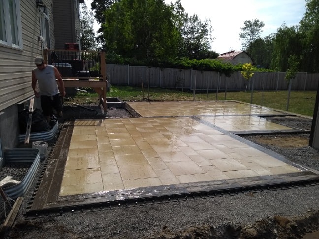 Interlock pavers with a refreshed sealed finish